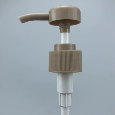 Pompa della bottiglia dello spruzzo della pompa pp 24MM dell'erogatore della lozione di Brown